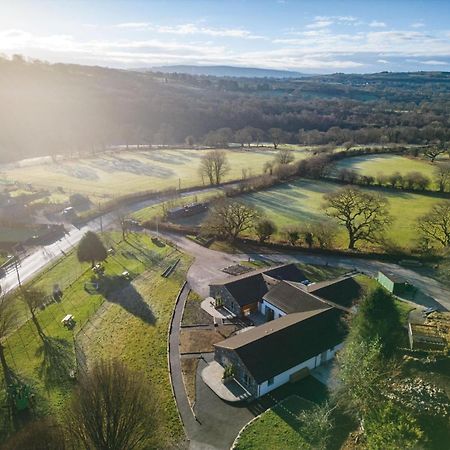Suite 12 - Sleeping Giant Hotel - Pen Y Cae Inn Brecon Exterior photo
